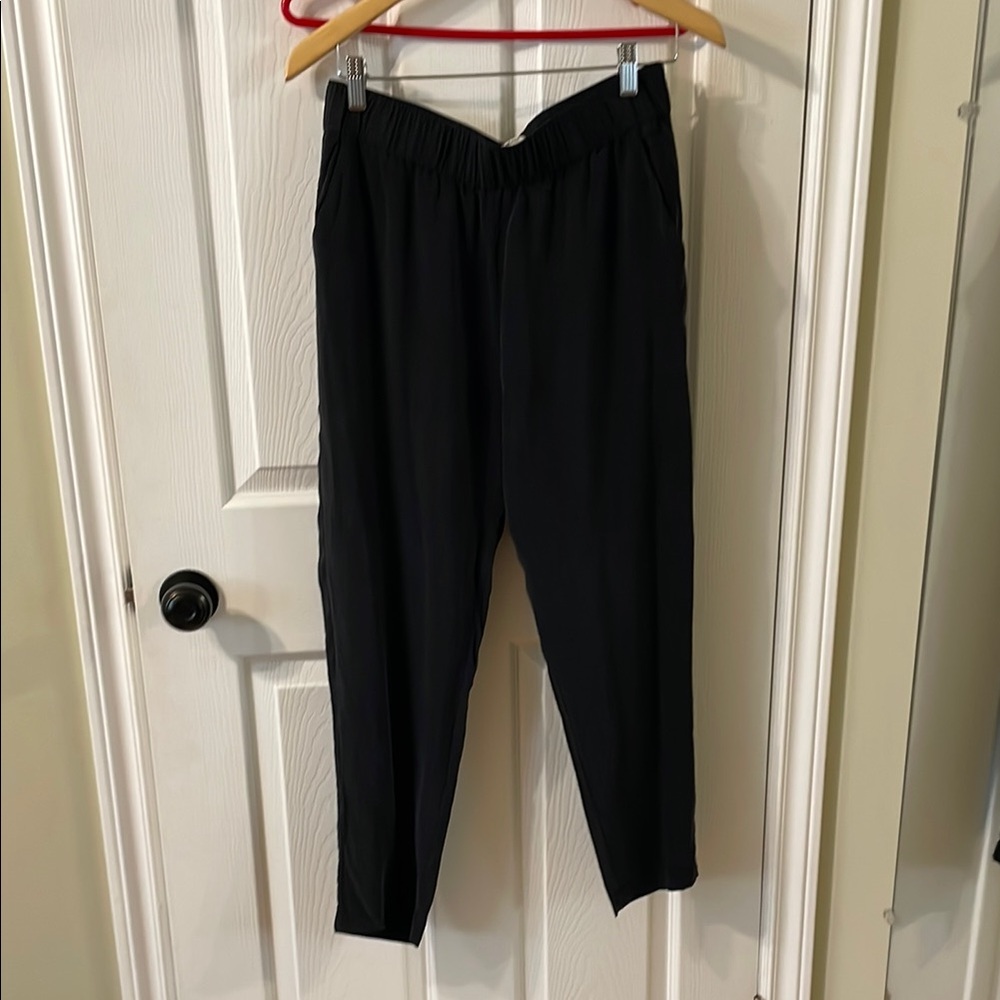 Grana Black Silk, Tapered Trousers Sophisticated Style